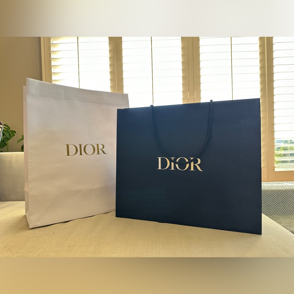 Set of 2 authentic DIOR paper shopping bags